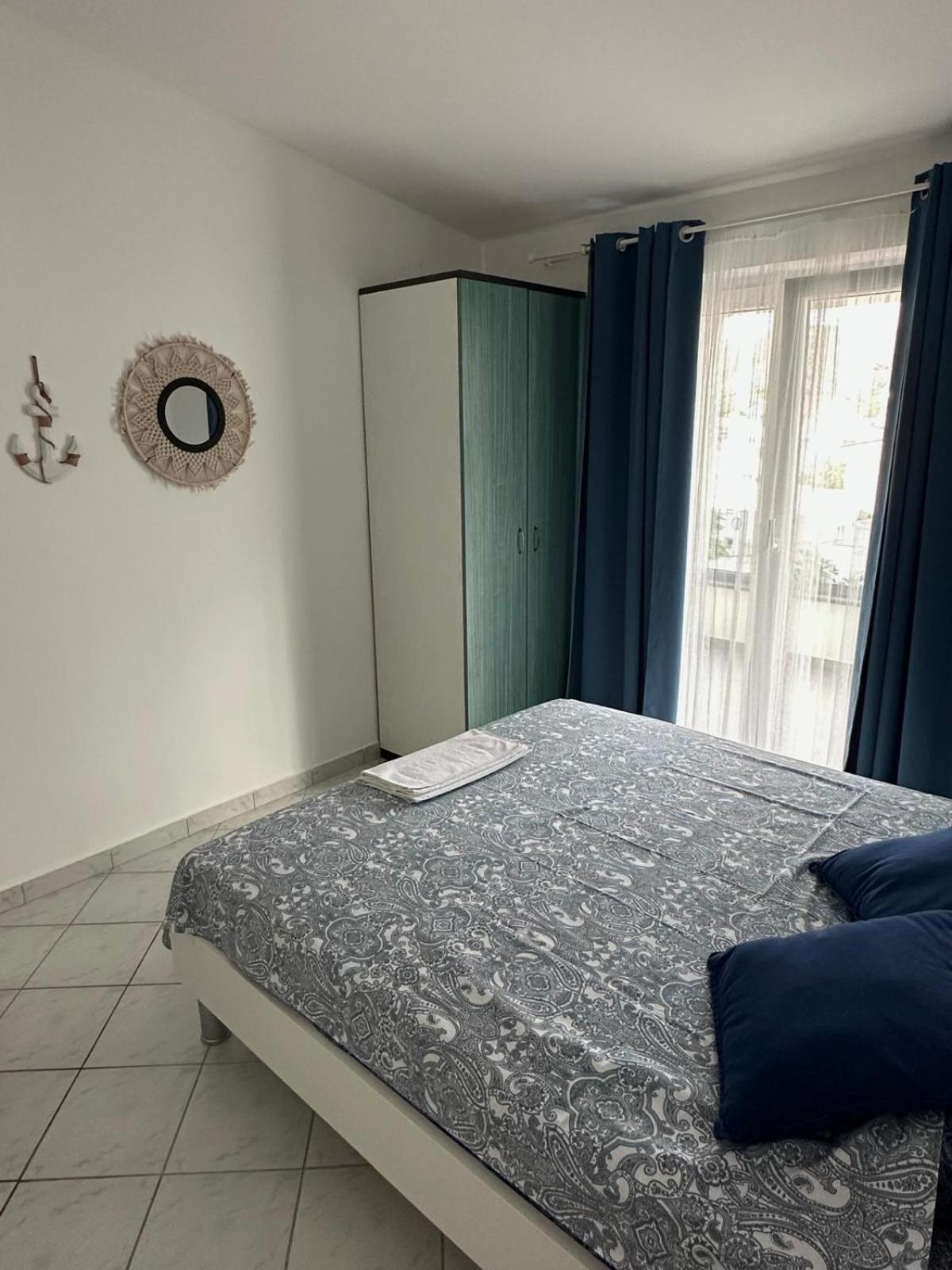 Apartments A&S Паг Екстериор снимка